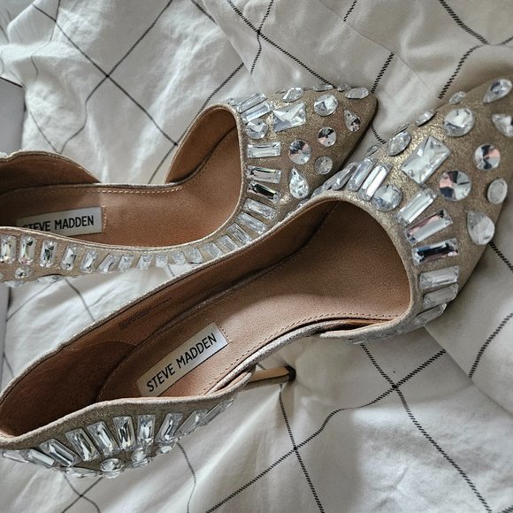 Steve Madden Pumps - Picture 1 of 3